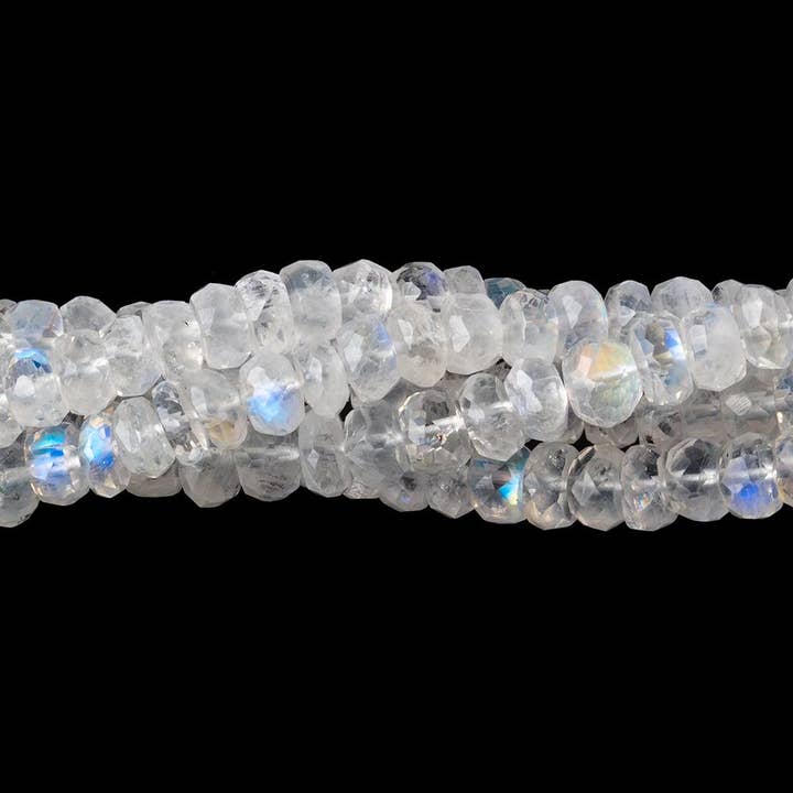 5mm Rainbow Moonstone rondelkralen met facetten 14 inch 124 stuks voor wholesale door Beads of Cambay