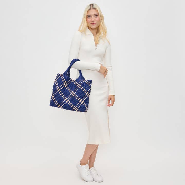 Sol and Selene - Vendita all'ingrosso Borsa tote - Donna - Borsa Media in Neoprene Intrecciato "Sky's The Limit"150