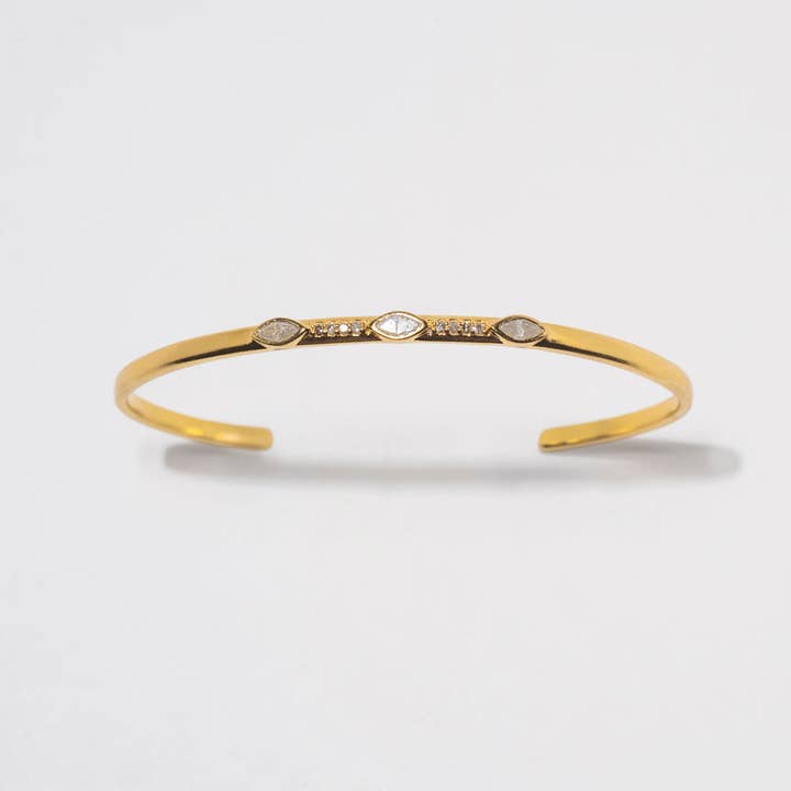 Ekim Marquee Manchette en vermeil doré pour la vente par Shana Gulati Jewelry