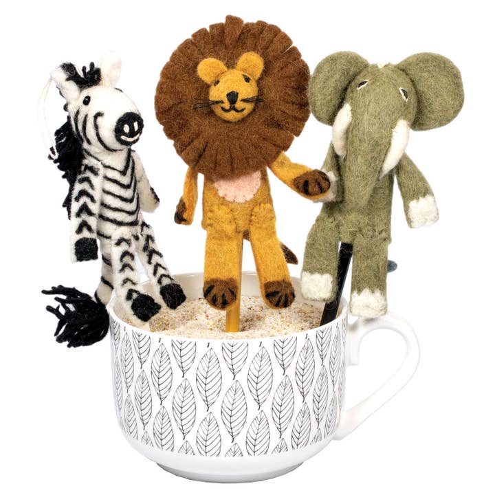 dZi Handmade - Wholesale Ornament - Leo Lion Wild Woolie4