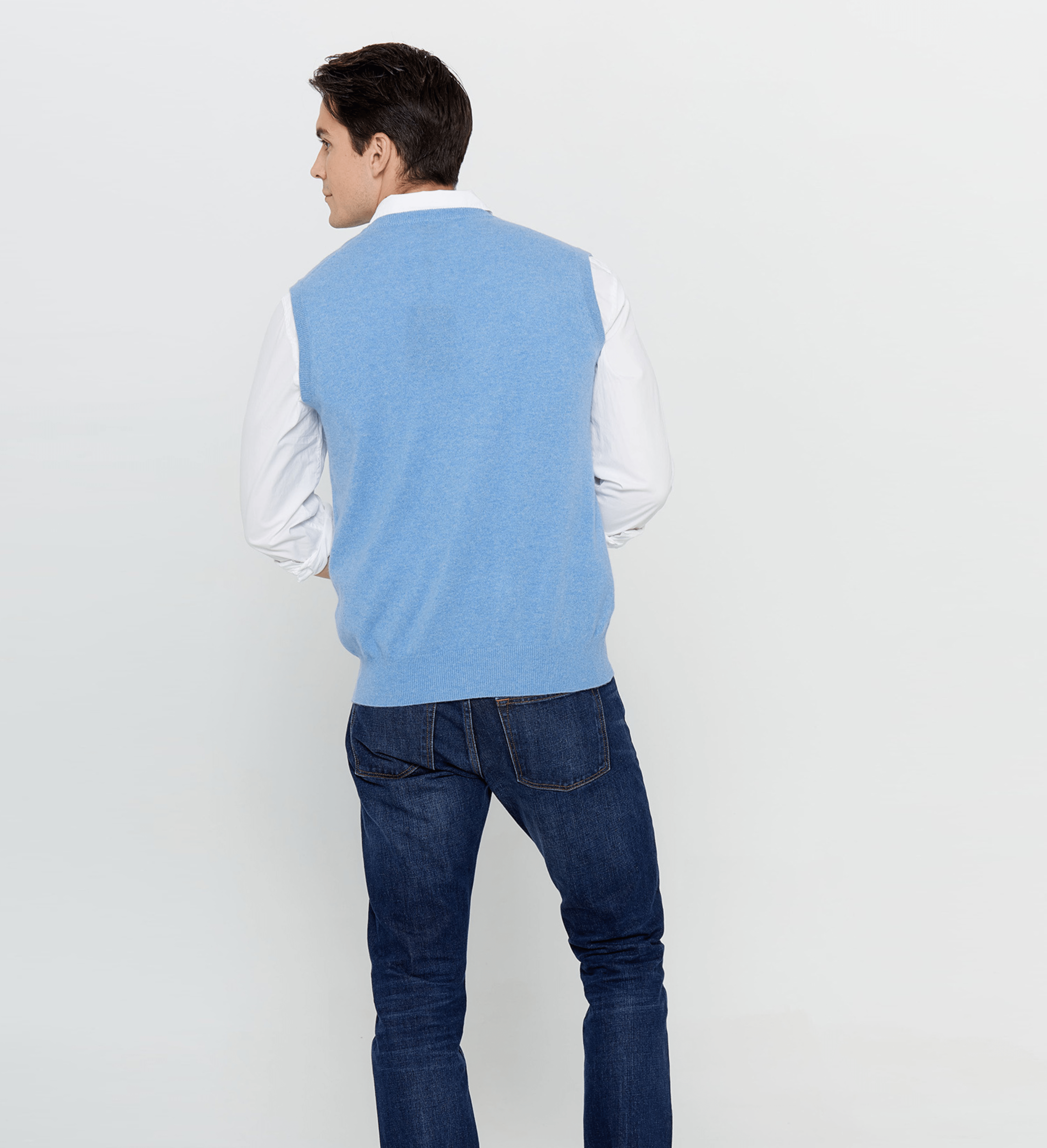 State Cashmere - Vente Pull sans manches – homme - Le pull sans manches basique en cachemire à col en V pour homme3