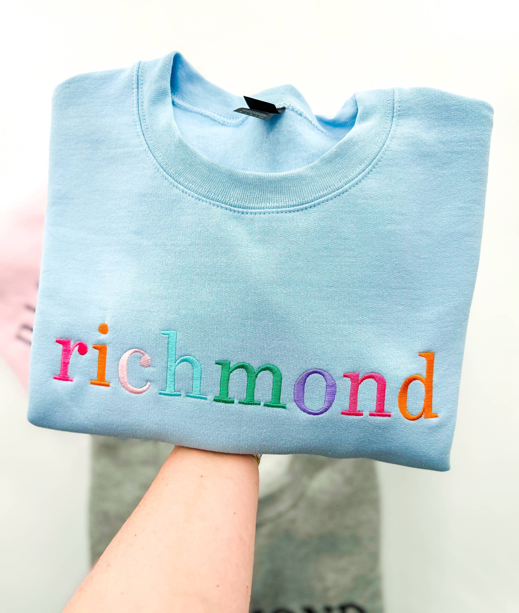 Bash - Vendita all'ingrosso Felpa - Donna - Felpa Personalizzata con Stato, Felpa Personalizzata con Città, Preppy