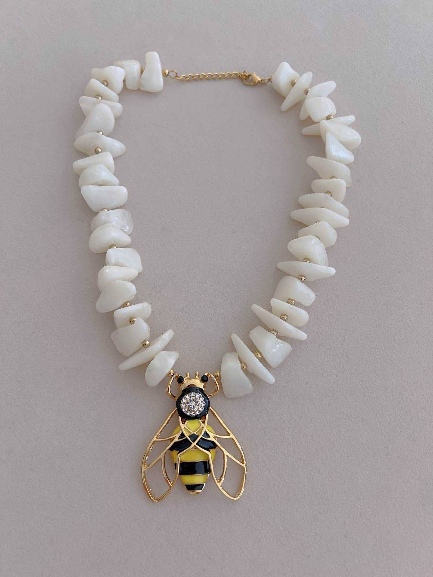 SWEET MAGIC MODA Y COMPLEMENTOS - Wholesale Pendant/Charm Necklace - WASP NECKLACE0