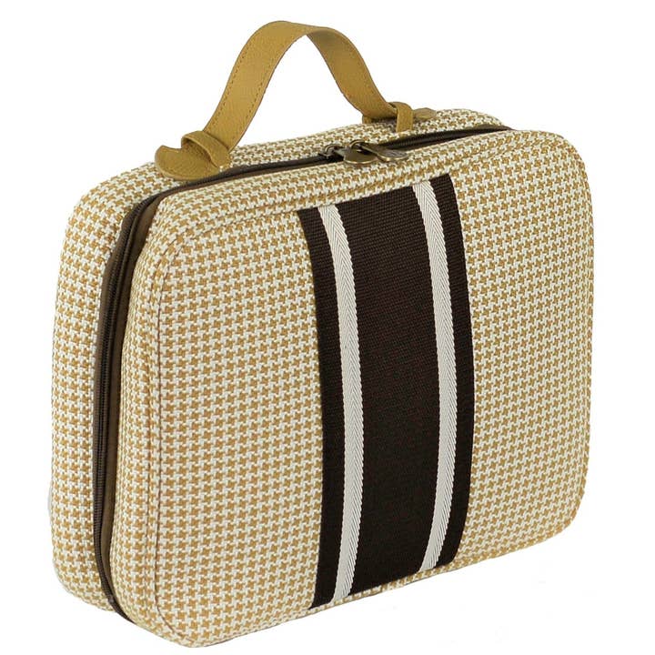 Large Hanging Toiletry Bag - Churchill Downs for wholesale by Bellemonde