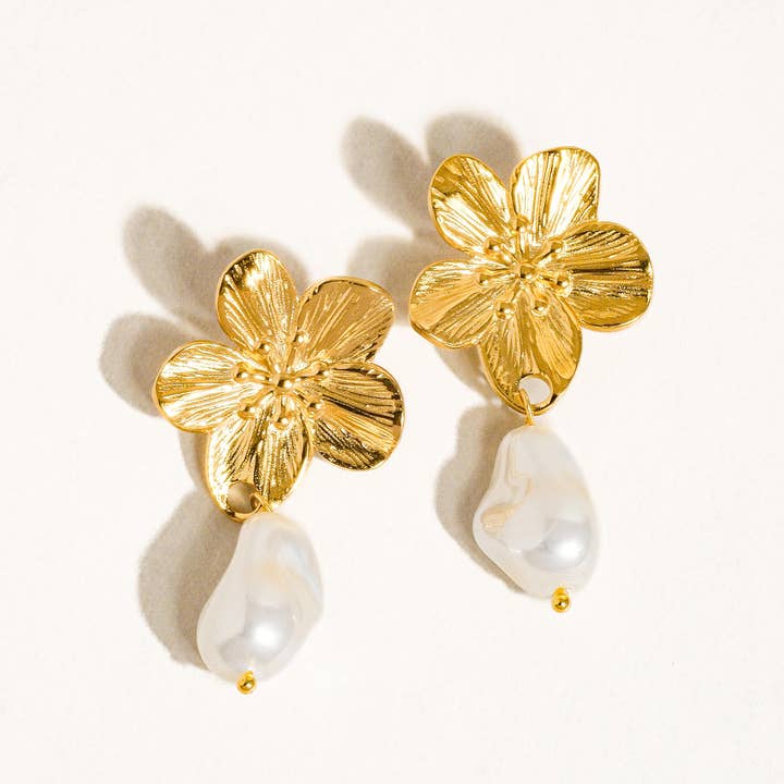 Cypress 18K Gold Non-Tarnish Flower Pearl Earring for wholesale on Faire