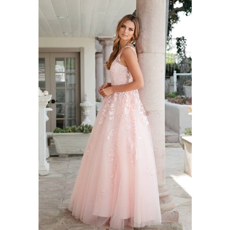 Juliet - Wholesale Gown - Women's - FLORAL APPLIQUES PROM BALLGOWN24