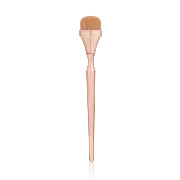 Contour Brush for wholesale by Illuminati Cosmetics
