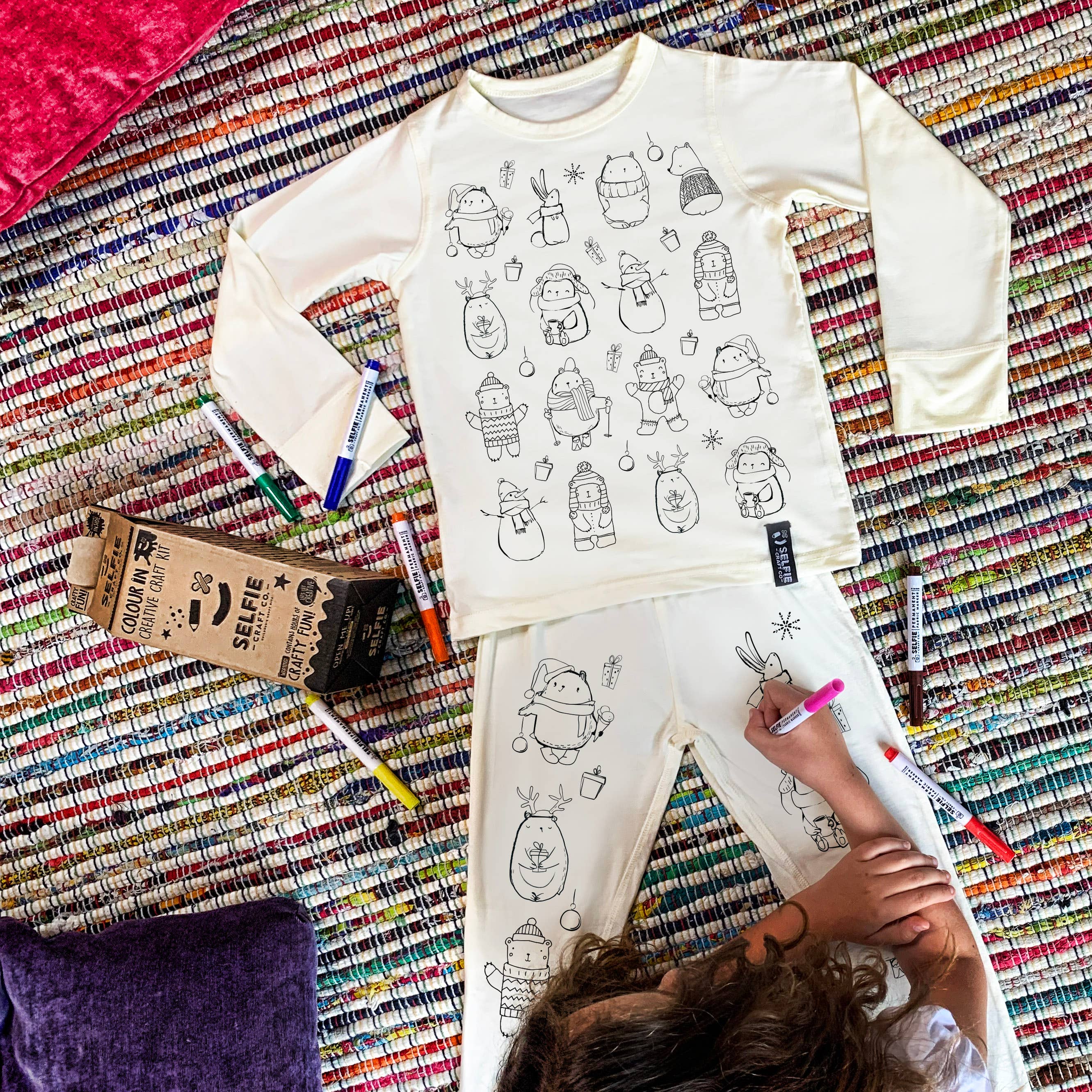 Selfie Craft Co – wholesale Sleepwear set – Kids – Cutesy Christmas Colour In Pyjamas (NOT AVAILABLE IN USA)1