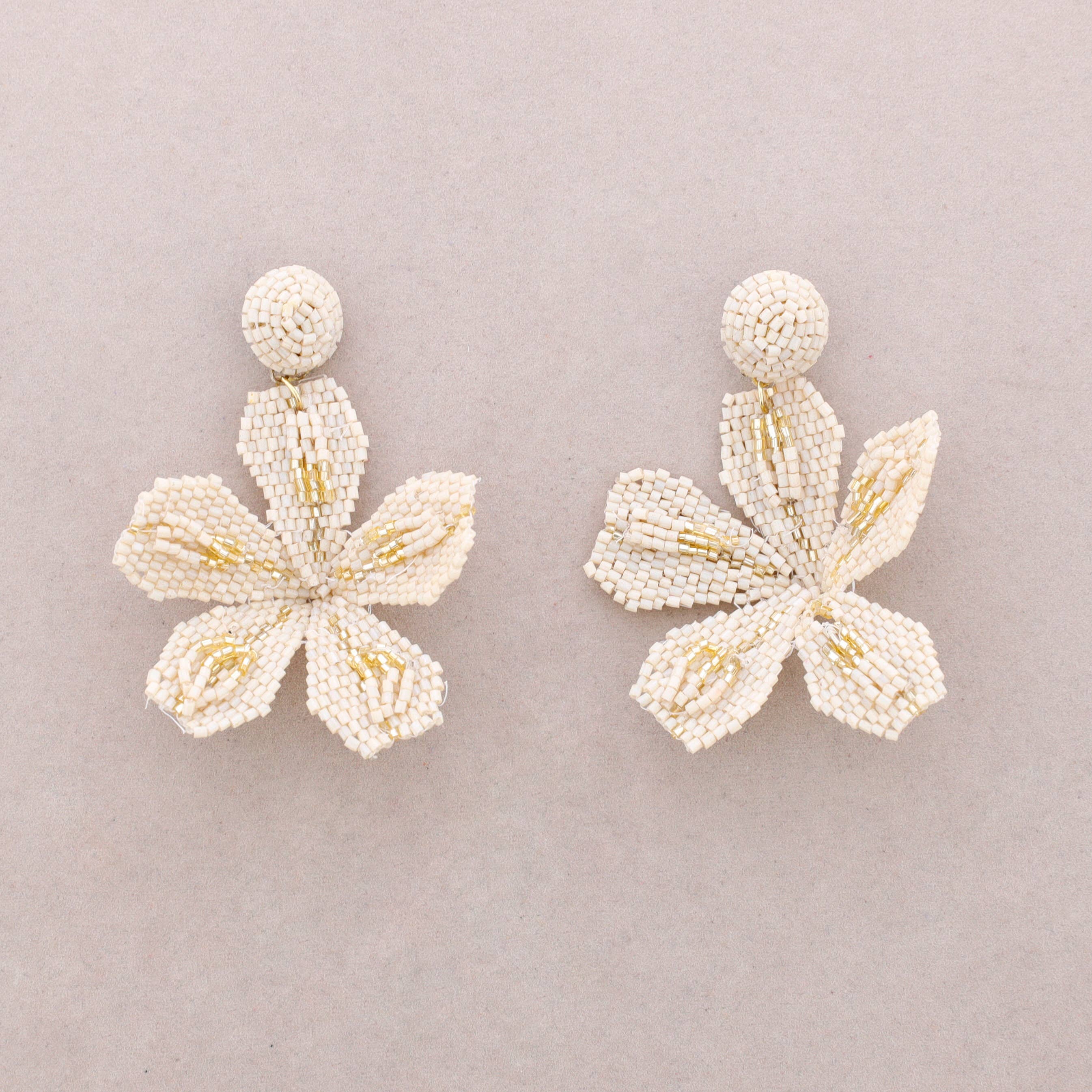 Sonata - Wholesale Snap Jewelry - Floral Beaded Earrings0
