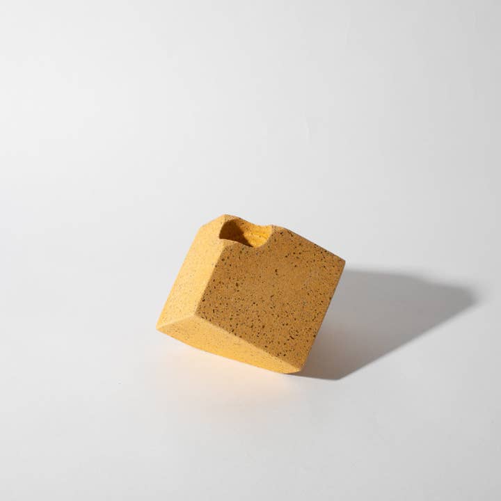 pretti.cool - Wholesale Kaarsenhouder - Kubus kandelaarhouder | Marigold Terrazzo