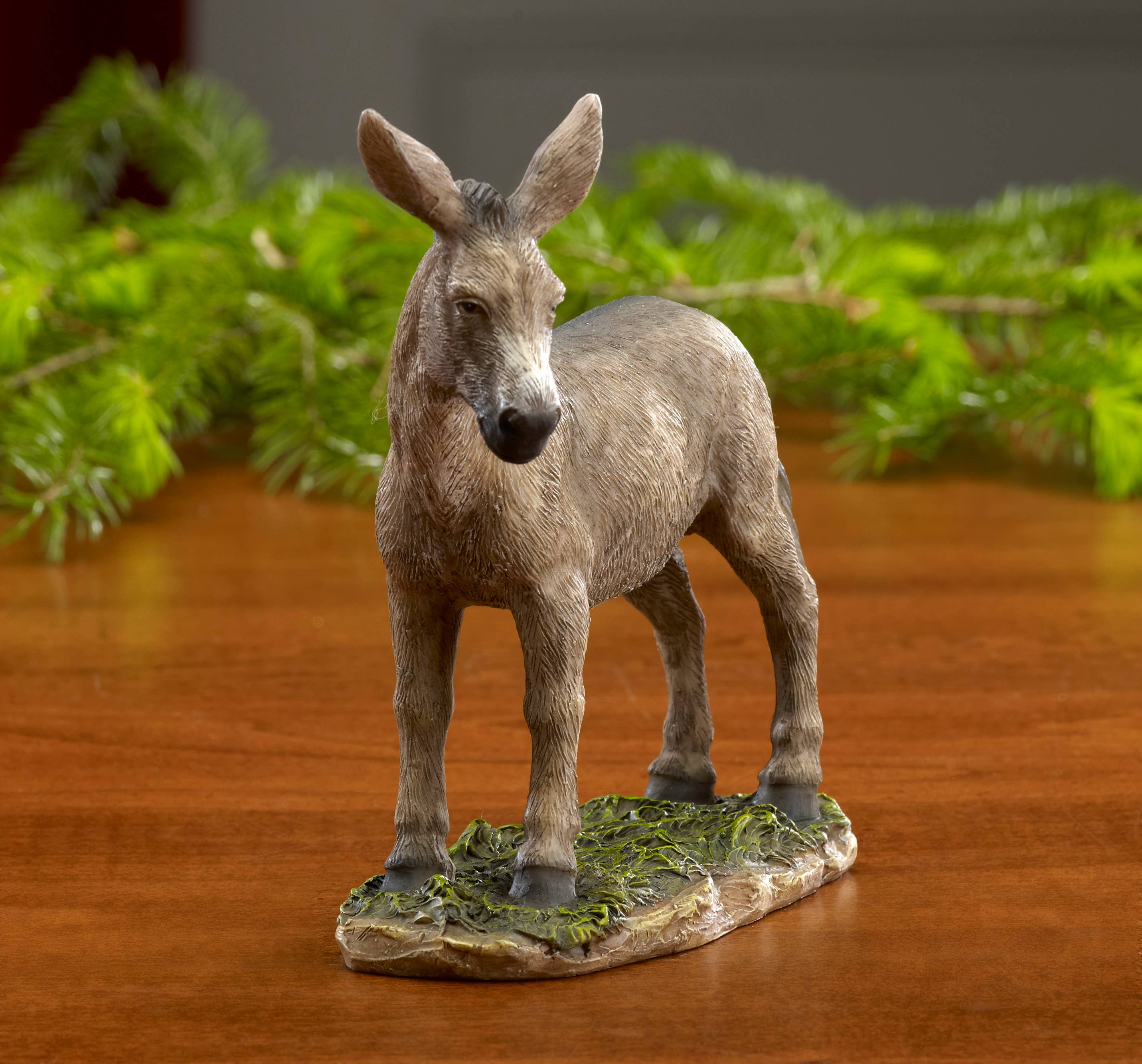 Three Kings Gifts – wholesale Christmas decoration – Nativity Animals To Accompany 7 Inch Set3