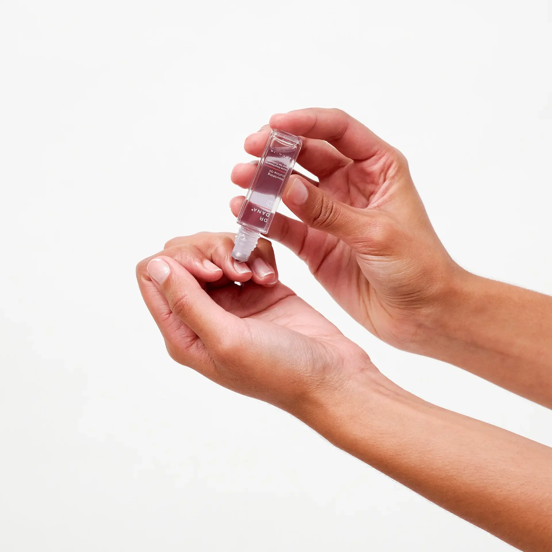 Best Beauty Group - Vente Huile pour cuticules - Huile Nourrissante pour Cuticules DANA3