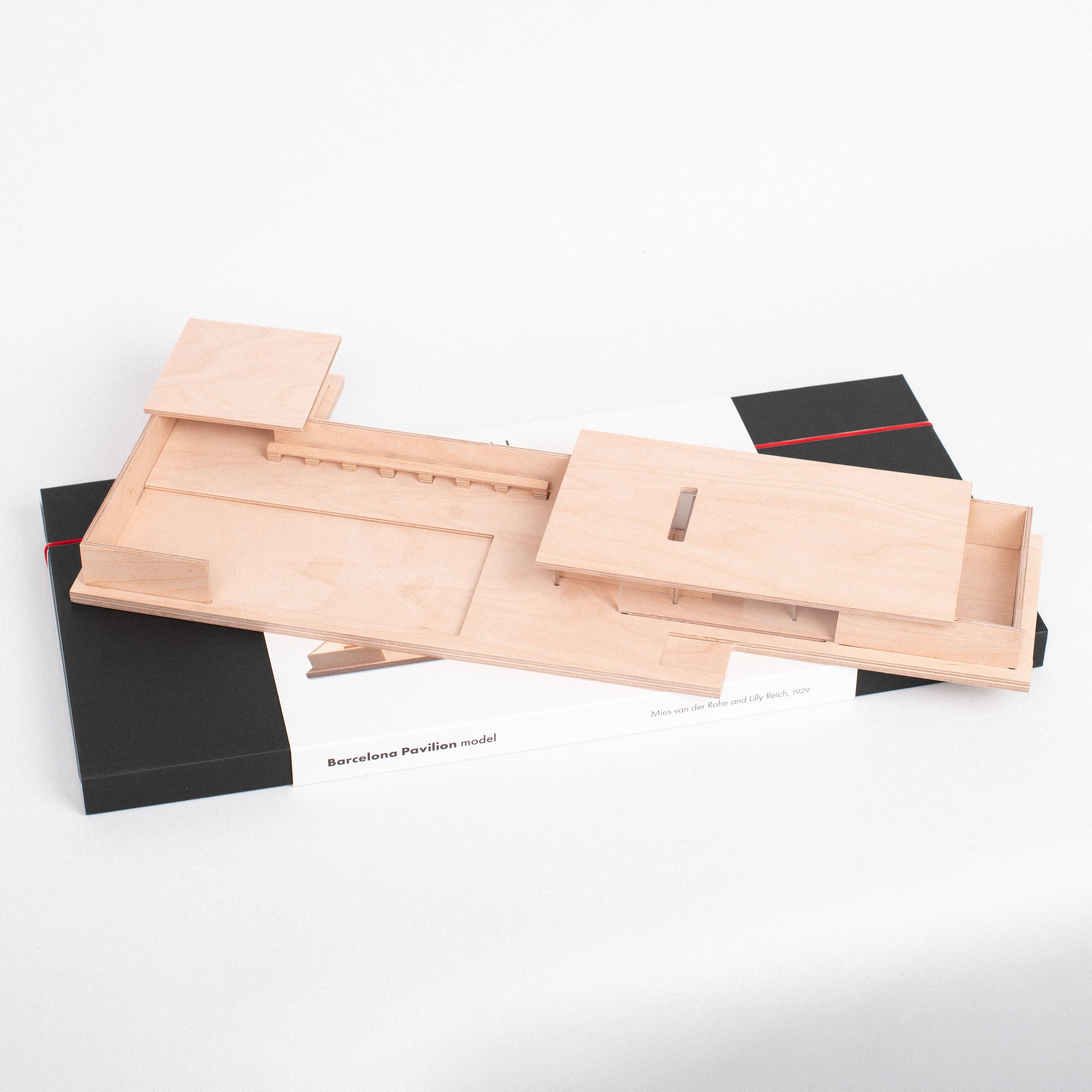 Beamalevich – wholesale DIY craft kit – Mies Pavilion Barcelona Maquette 1:1505