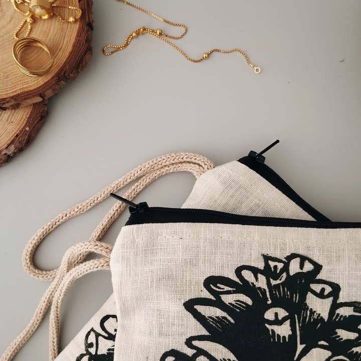 The Ink Job - Wholesale Purse/bag accessory – Women’s - Linen Purse with Rustic Pinecone Block Print2