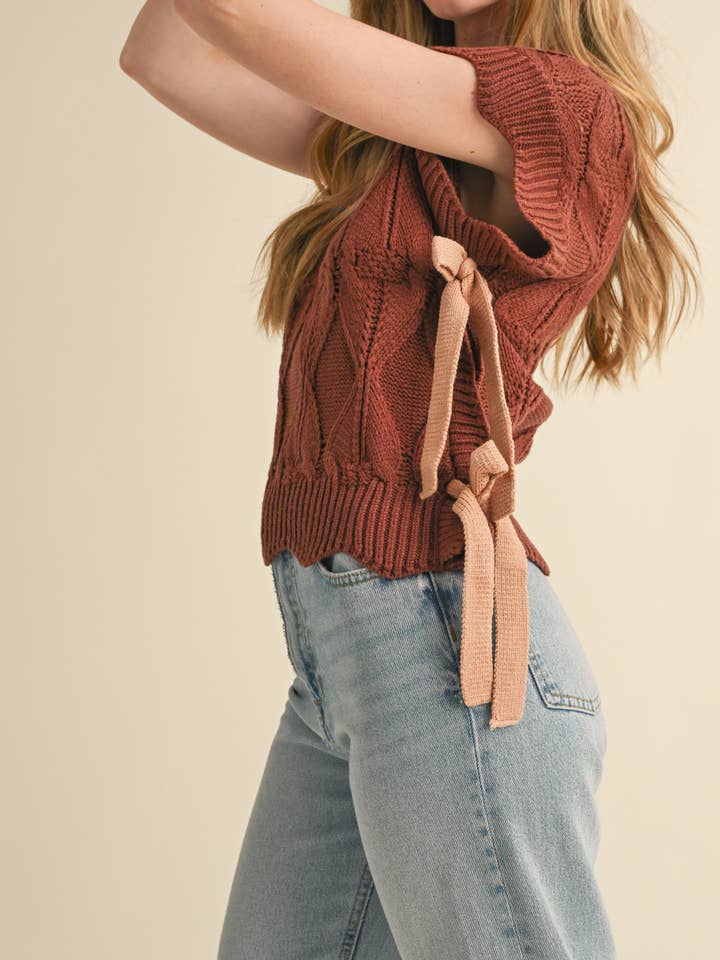 &MERCI - Wholesale Sweater Vest - Women's - MOCK NECK CROPPED SWEATER VEST MSW213315