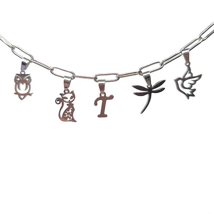 Bracciale con cinque ciondoli a fermaglio in acciaio inossidabile argento. per la vendita all'ingrosso da parte di Stylish Jewelry Supply