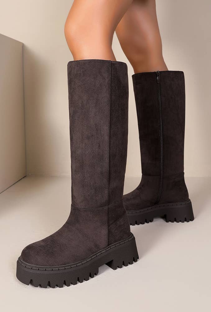 Joia Paris – wholesale Boots – Women’s – Trendy wedge boots in synthetic suede WZ-733