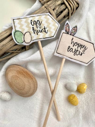 Easter cake topper flag Hoppy Easter for wholesale by Girl Friday Embroidery
