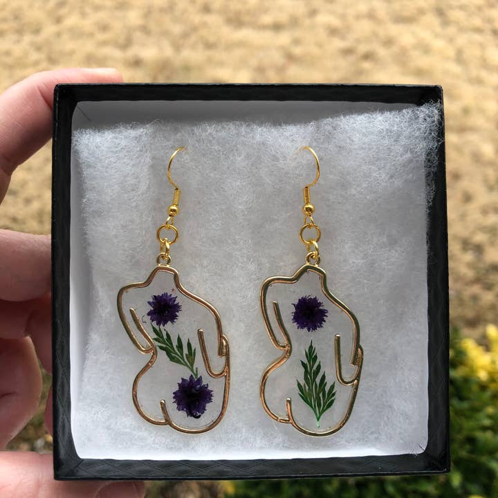 PTSFeminist – Engroshandel Hængeøreringe og creoløreringe – One-of-a-kind håndlavede blomster krop silhuet øreringe1