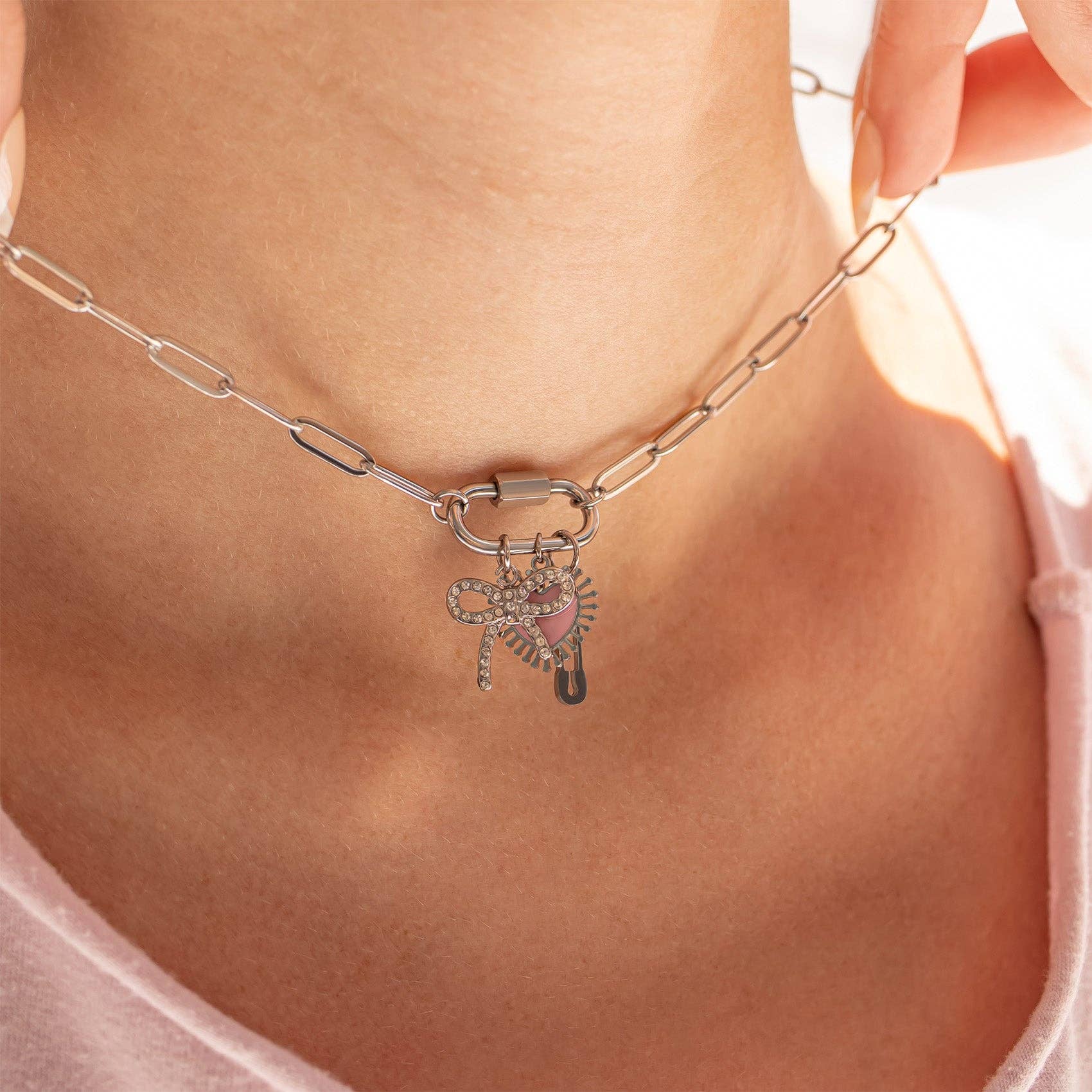 WJW – wholesale Kedjehalsband – 18K guld PVD-pålägg pappersklämma med karbinhake halsband16