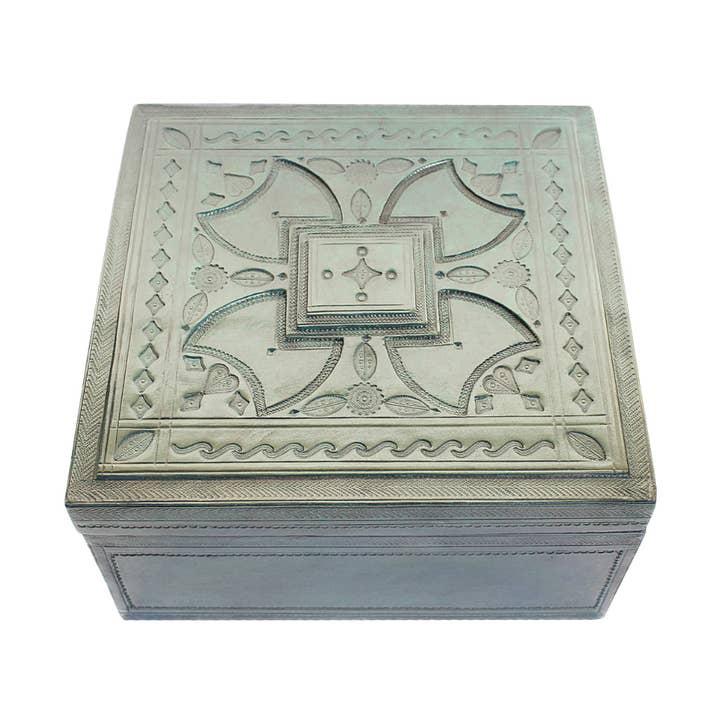 Leather Box & Tea Set for wholesale by Mystics and Sages