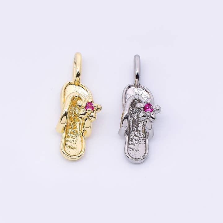 Pendentif Sandales Fleur Fuchsia CZ 14mm en Or Rempli 24K en Or & Argent | AH-528 pour la vente par Aim Eternal