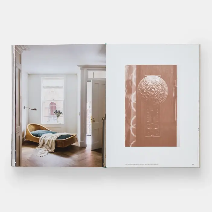 Phaidon - Wholesale Arts & Entertainment - Elizabeth Roberts Architects4