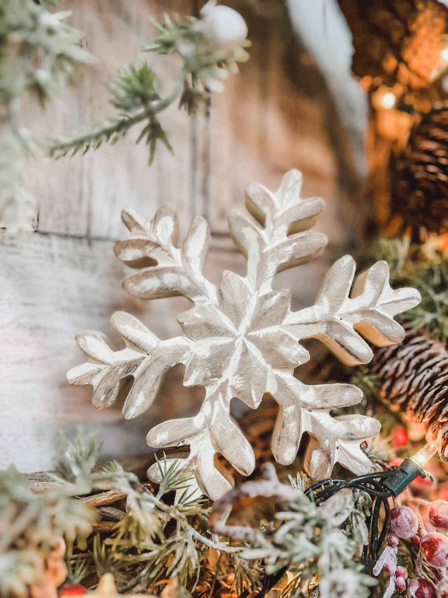 Wholesale Home Decor - Wholesale Christmas Decoration - Whitewashed Wooden Snowflake 6x6in