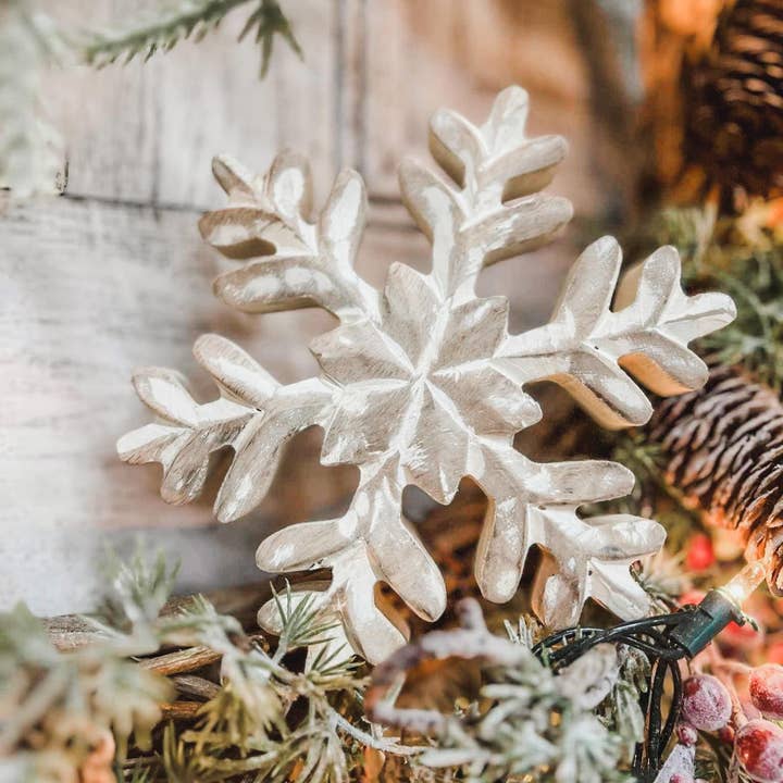 Wholesale Home Decor - Wholesale Christmas Decoration - Whitewashed Wooden Snowflake 6x6in0