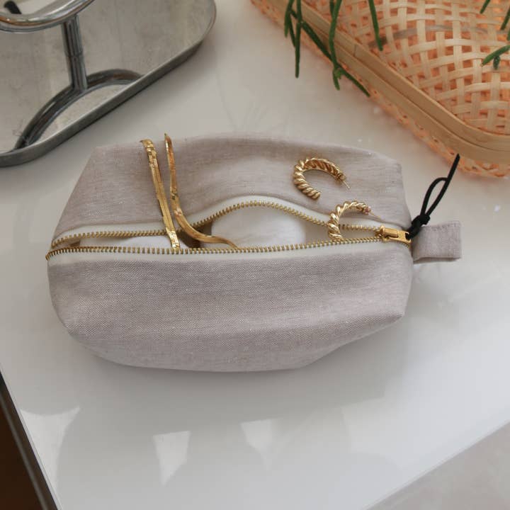 Natural Linen Box Bag for wholesale by This & That Design Co.