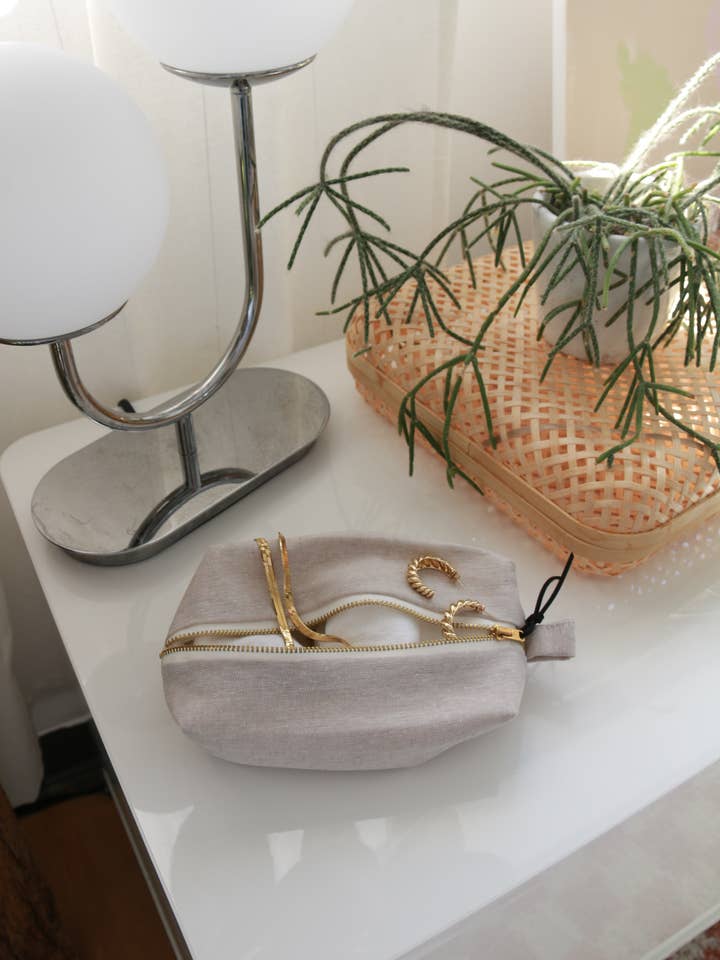 Natural Linen Box Bag for wholesale by This & That Design Co.