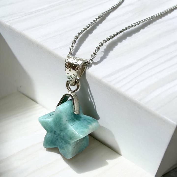 Akstar Gems - Venta al por mayor Collares con colgantes/abalorios - Collar de larimar, piedra de la Atlántida, piedra curativa, estrella de plata, joyería bohemia, joyería bohemia, regalo de joyería de larimar de la República Dominicana, 1,20 x 0,60 pulgadas1