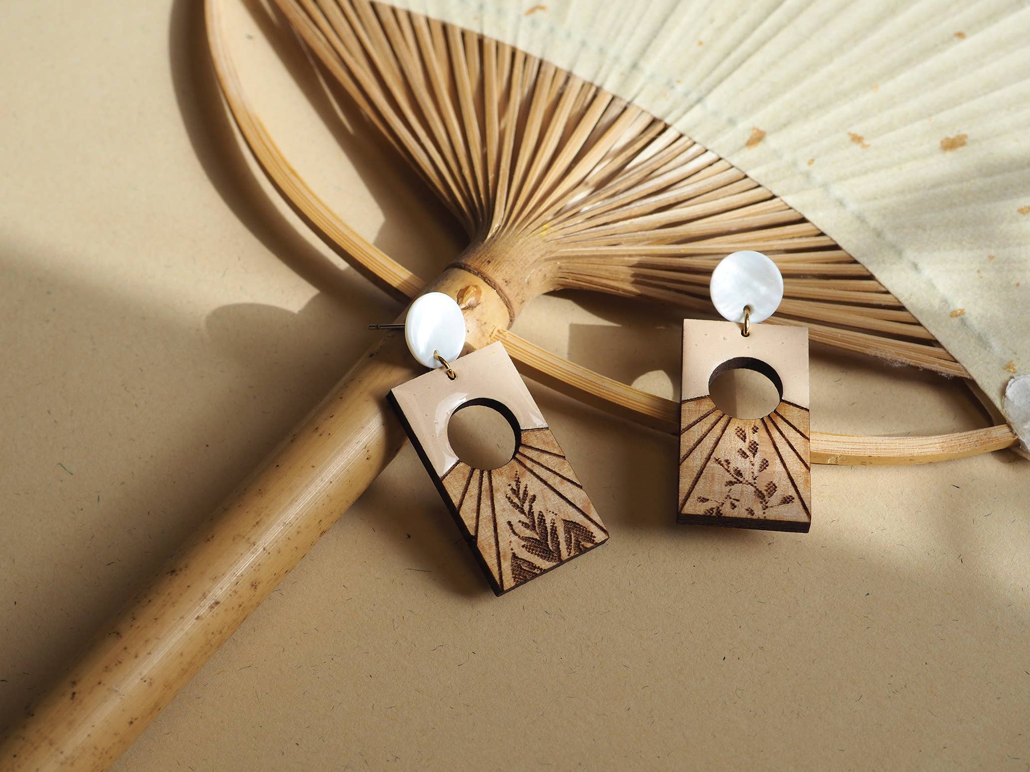 Bewood - Vente Boucles d'oreilles pendantes - Boucles D'Oreilles Carline2