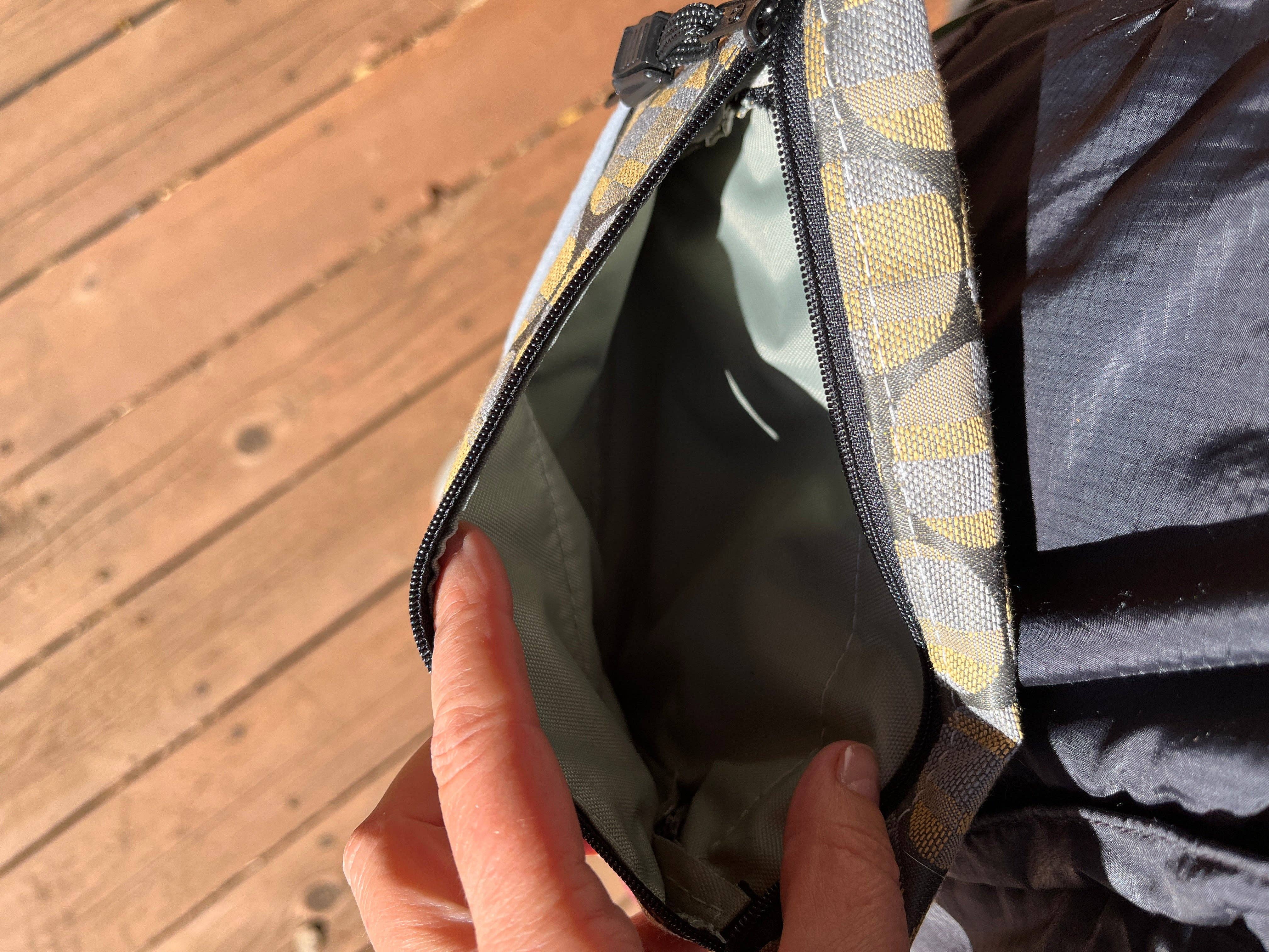 OlovesM.com - Wholesale Crossbody Bag - Women's - 3 Zip Bag Gray- Geometric Home dec Circle fabric3