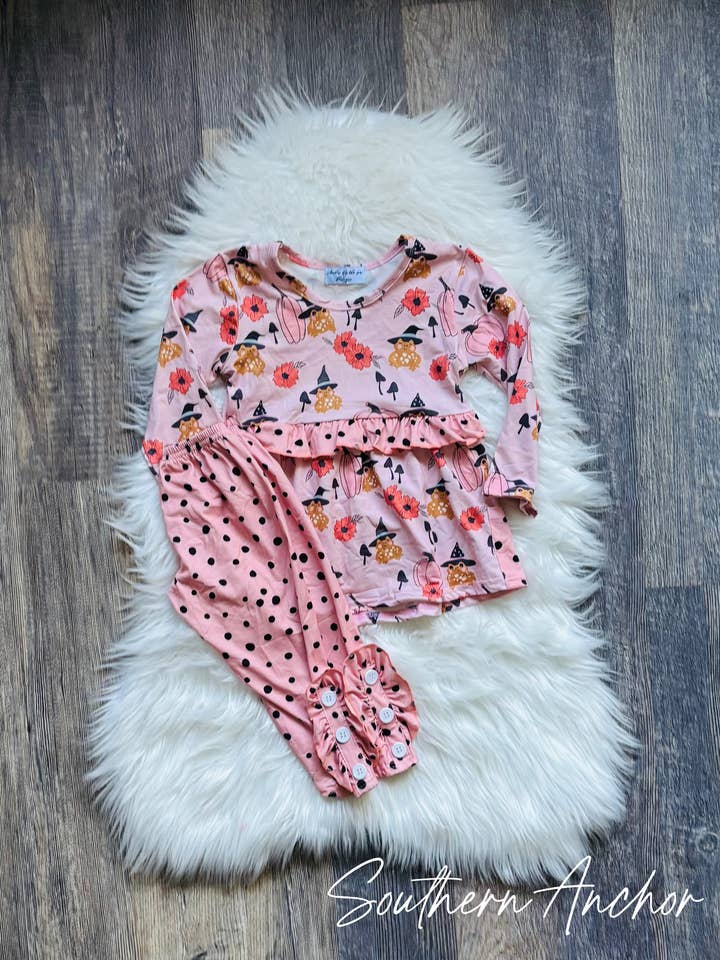 Pumpkin Frog for wholesale by Southern Anchor