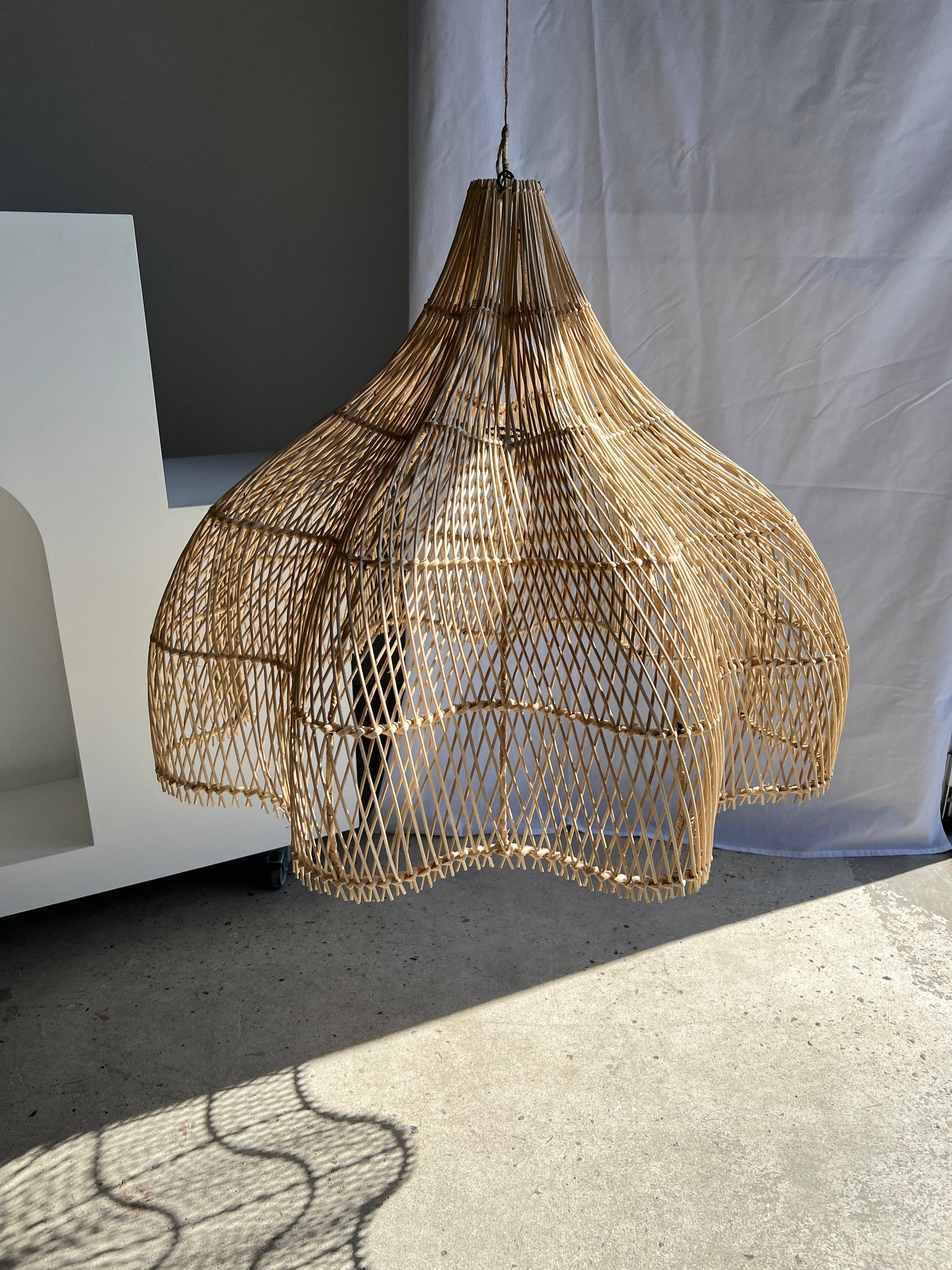 Office Objets - Wholesale Chandelier/Hanging Light - Pendant light, flower-shaped rattan fixture, tulip, corolla H:80cm D80cm43