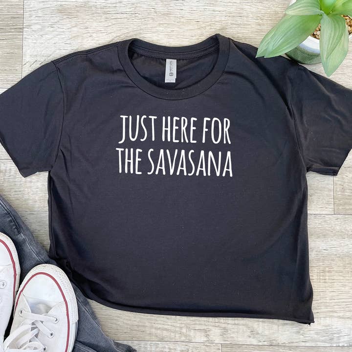 Moonlight Makers - Vendita all'ingrosso Maglietta serigrafata - Donna - Here for the Savasana - T-shirt corta da donna - Yoga, Yogi2