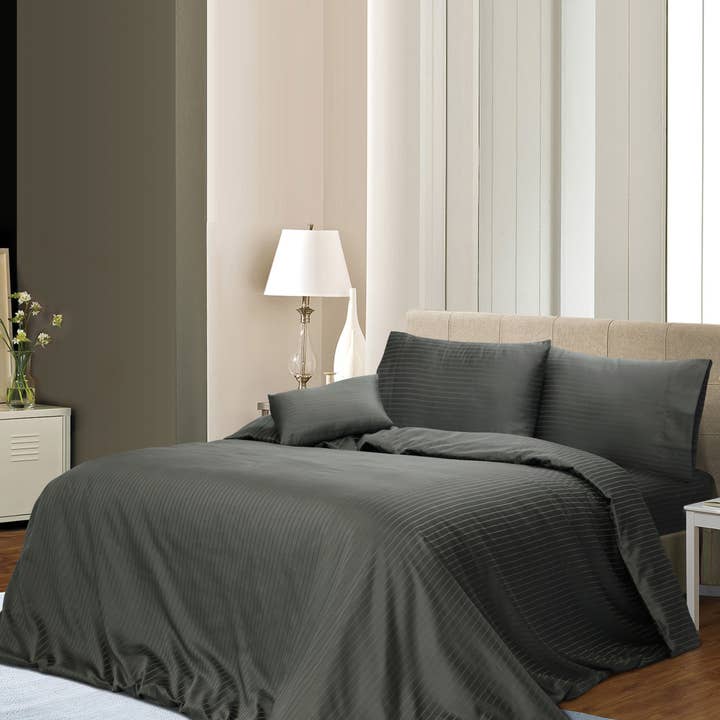 Bedding King - Wholesale Bedding set - 1000TC 3Pcs Cotton Rich Pin Stripe Quilt Cover3