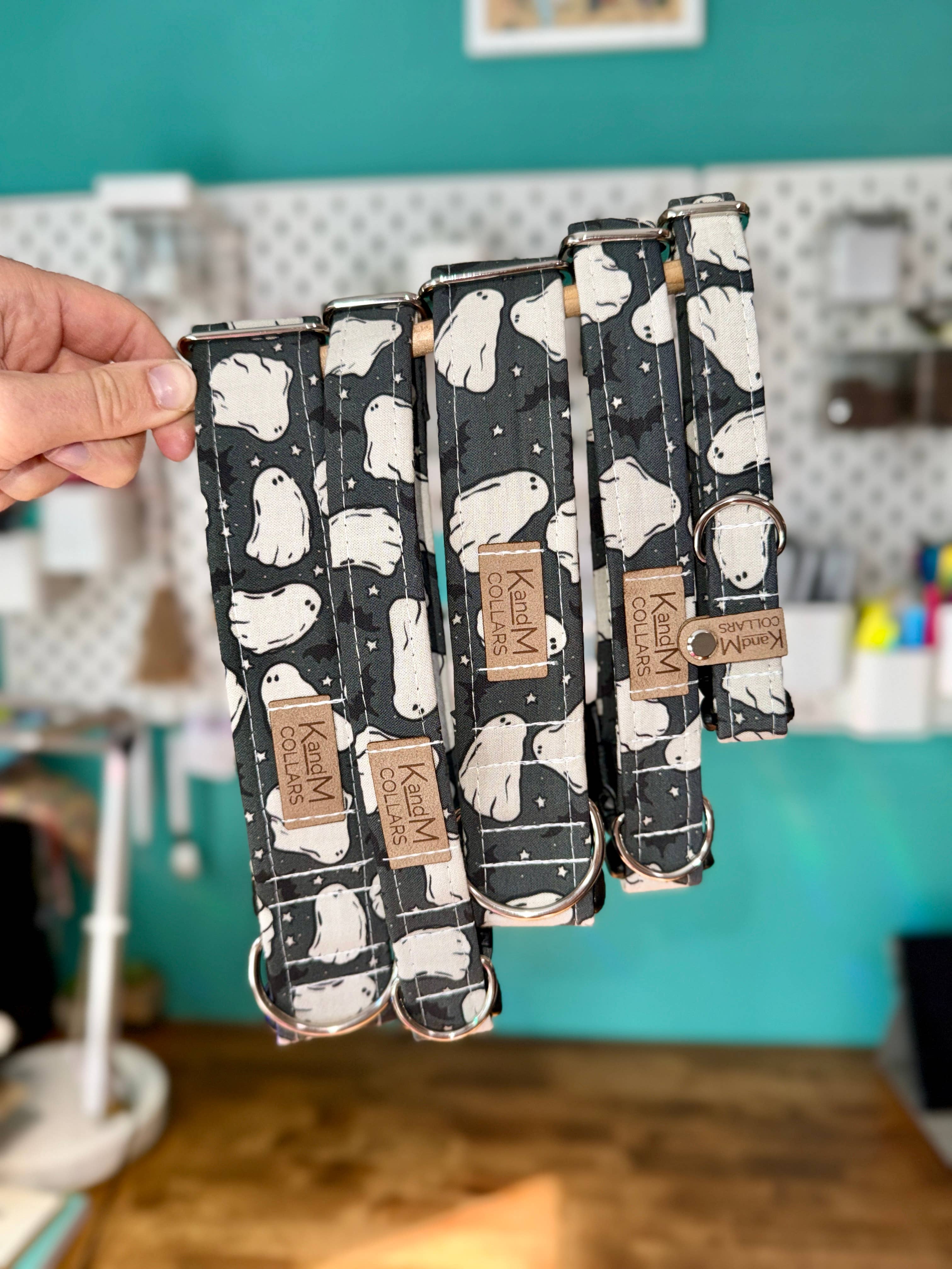 K and M Collars - Wholesale Pet Collar - Dog - White Ghosts on Black Halloween Dog Collar, Spooky, Fall2