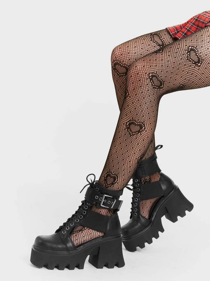 Busy Chunky Platform Ankle Boots for wholesale by LAMODA