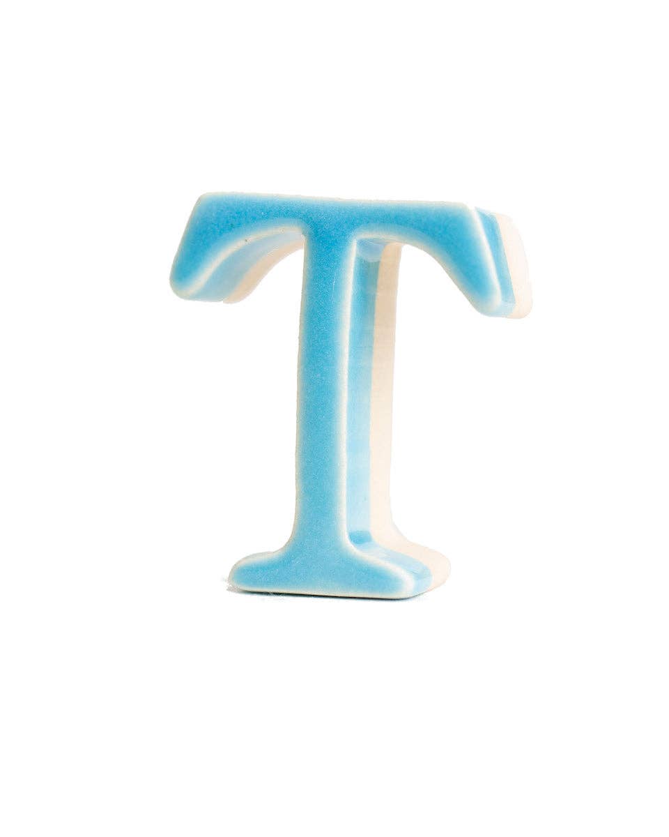 MudLOVE - Wholesale Decorative Tabletop Object - T - LOVE Letter1