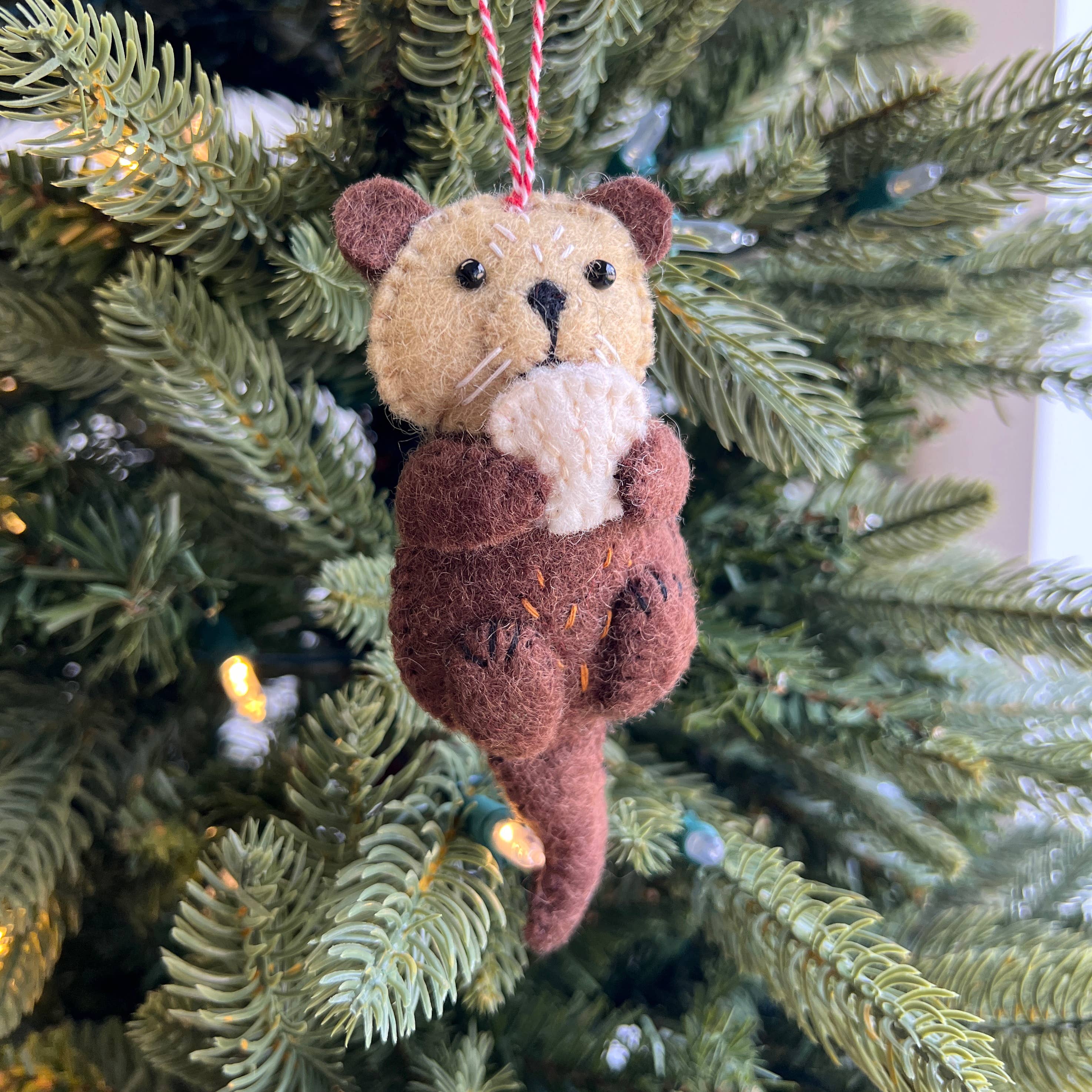 Ornaments 4 Orphans – wholesale Ornament – Otter Felt Wool Christmas Ornament 1