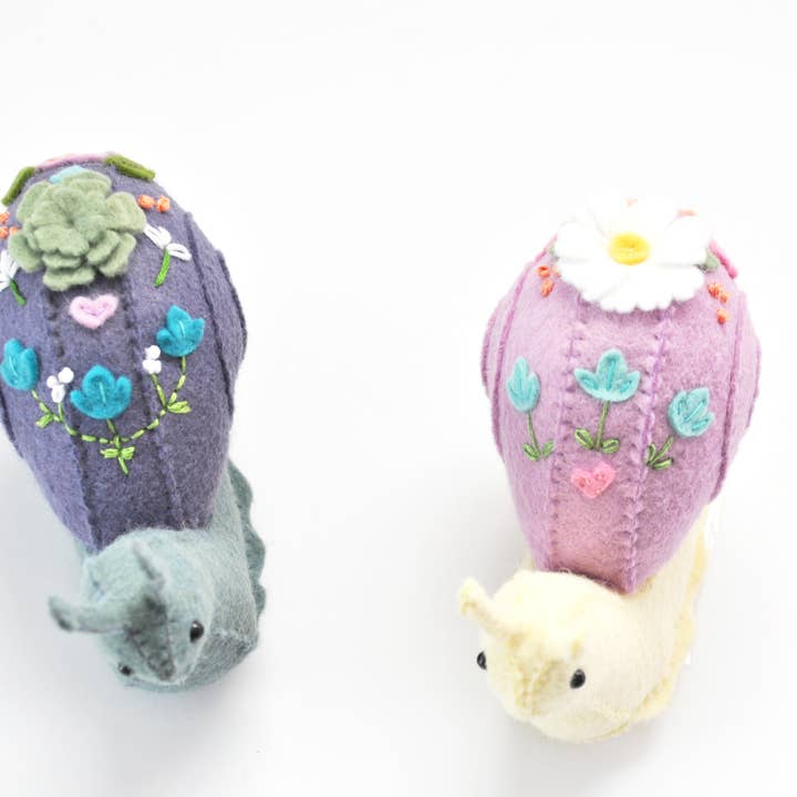 DelilahIris Designs – wholesale Sömnadskit – Gör ditt eget stoppade snigel-DIY-kit5