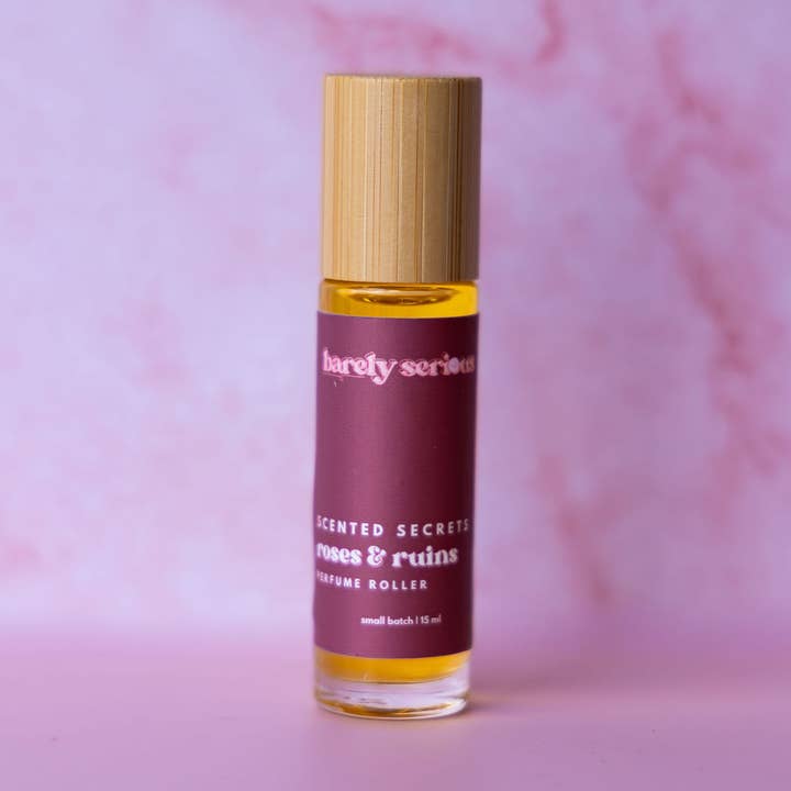 Rouleau de Parfum | Roses & Ruines pour la vente par Barely Serious