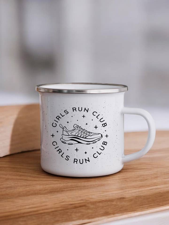 Girls Run Club - Enamel Camper Mug for wholesale by Sovende Bjorn