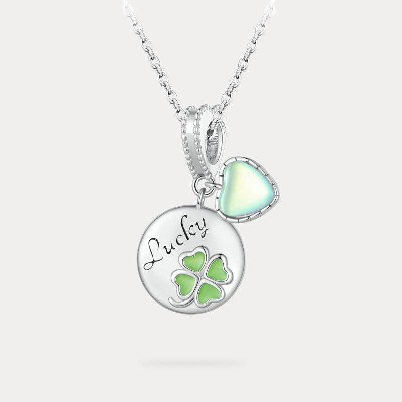 Verdivine – wholesale Pendant/charm necklace – Four Leaf Clover Lucky Necklace0