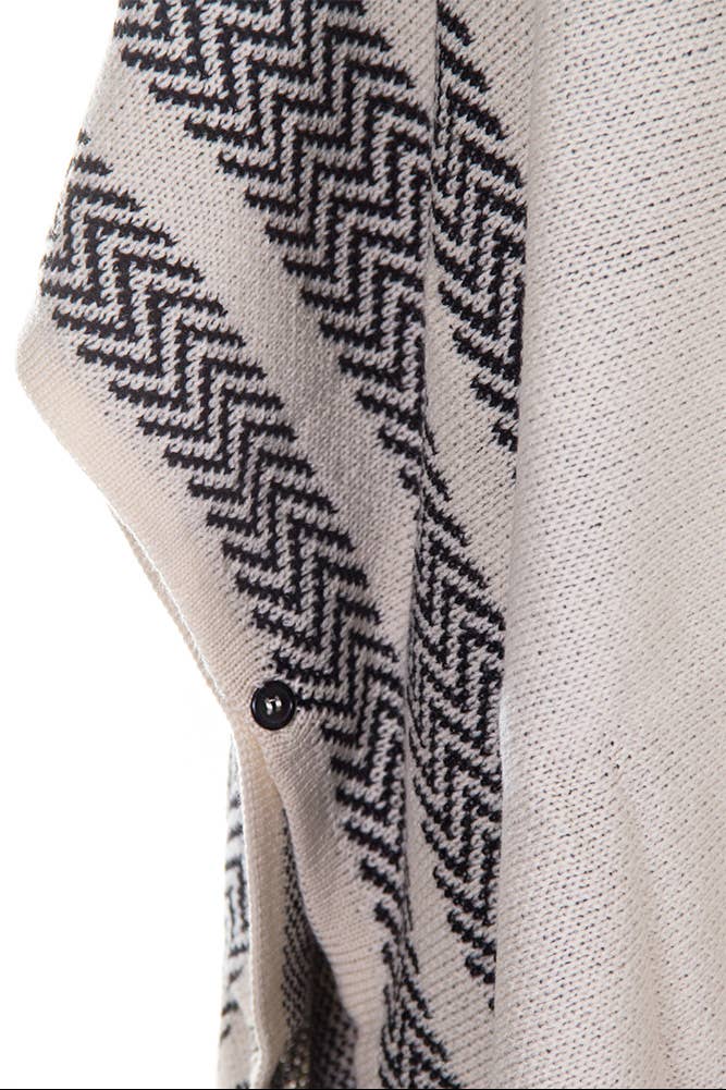 Hana – wholesale Poncho – Women's – Side Stripe Poncho with Fringe4