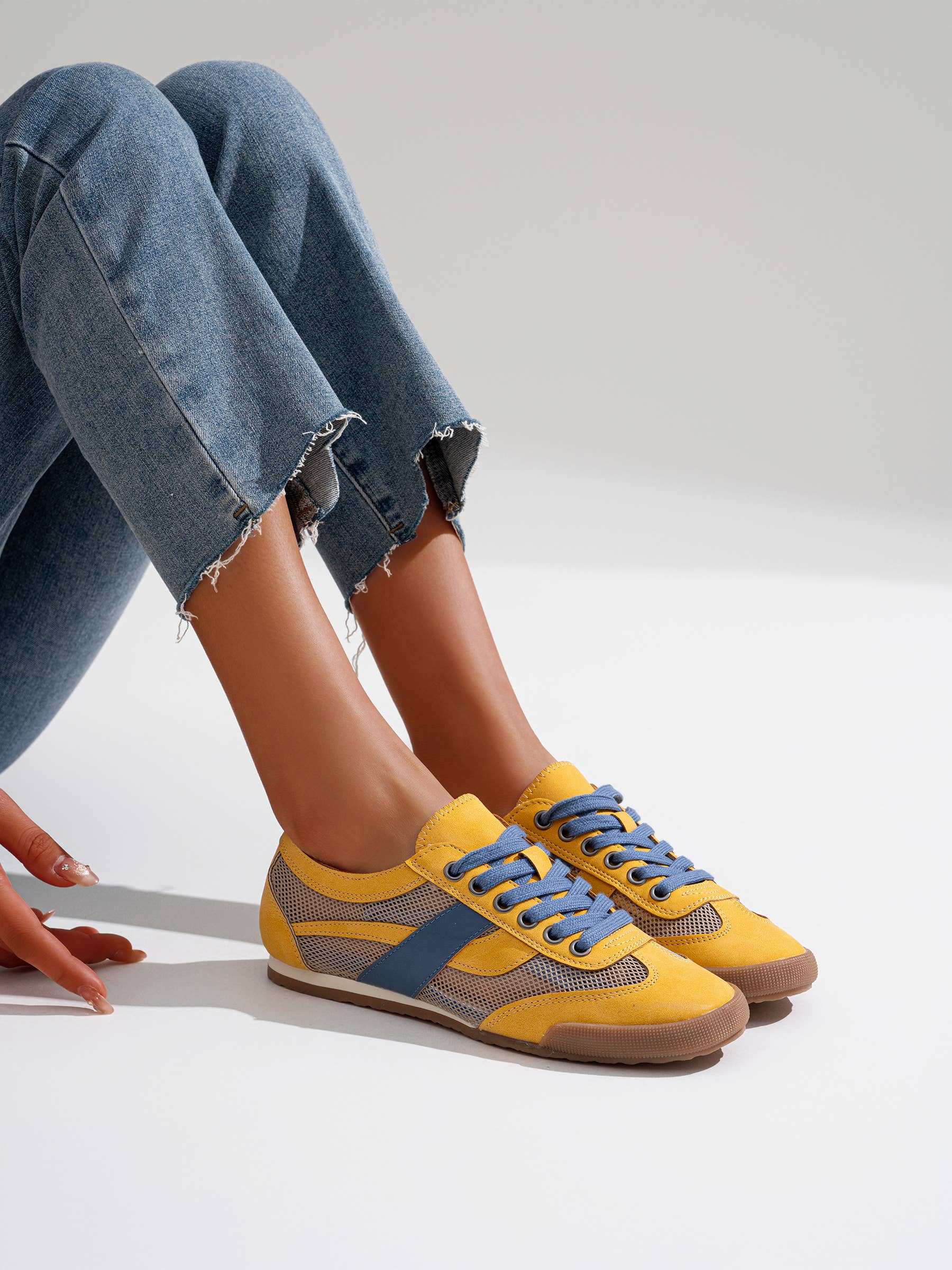 CEREZA - Wholesale Sneakers - Dames - Dunne zool Retro Trainers Sneakers Mesh Materiaal5