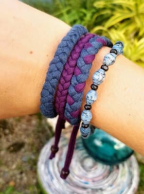 Lumago Designs – Pulseira de missangas por atacado – Becky & Jo - pequenas pulseiras artesanais de amizade0