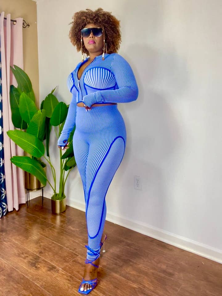 Blue Seamless Striped Zip Up Jacket and Leggings Set (Blue) for wholesale on Faire4